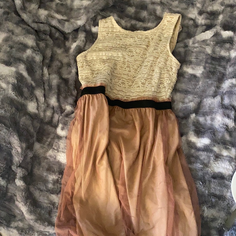 Cute lace and sheer beige and light rose pink bottom